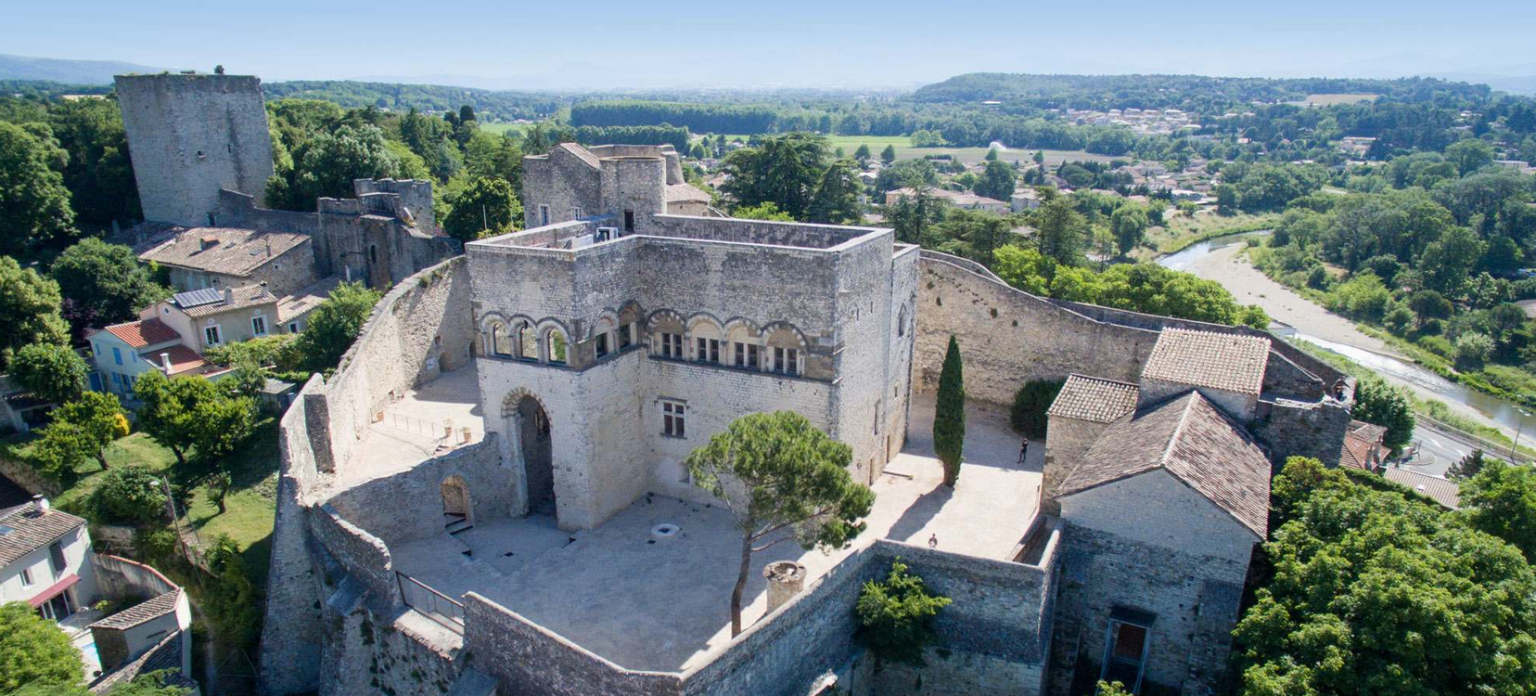 l-histoire-du-ch-teau-de-mont-limar-ca-se-balade